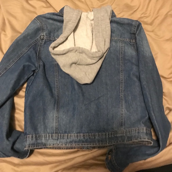 Women’s jean jacket - Picture 3 of 3